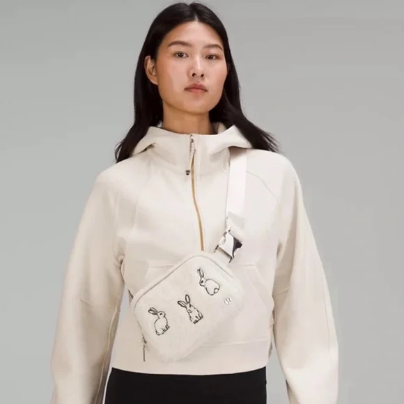 NWT NEVER USED Lunar New Year Belt Bag- Year of the Rabbit - Picture 1 of 4